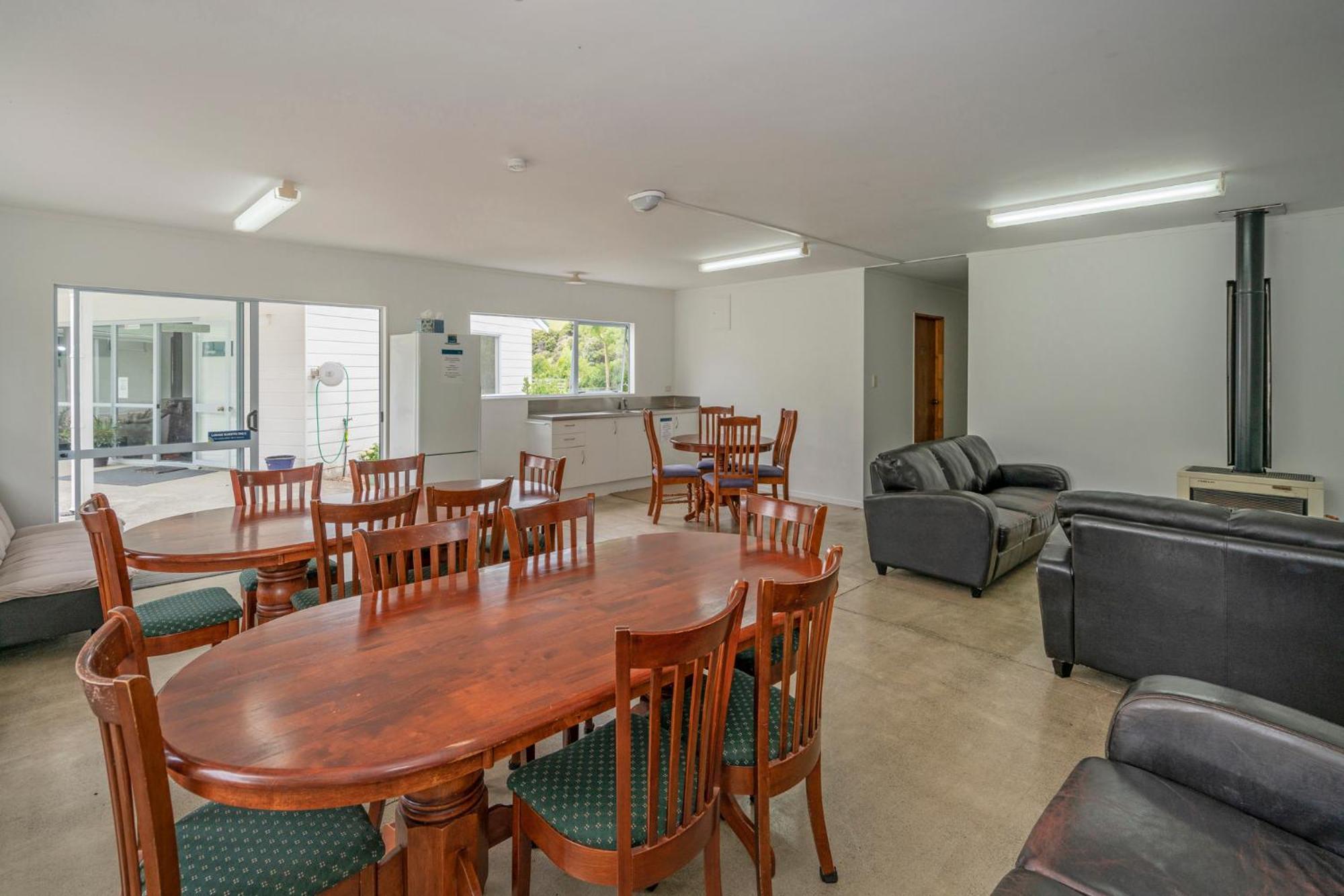 Coromandel Shelly Beach Top 10 Holiday Park Εξωτερικό φωτογραφία