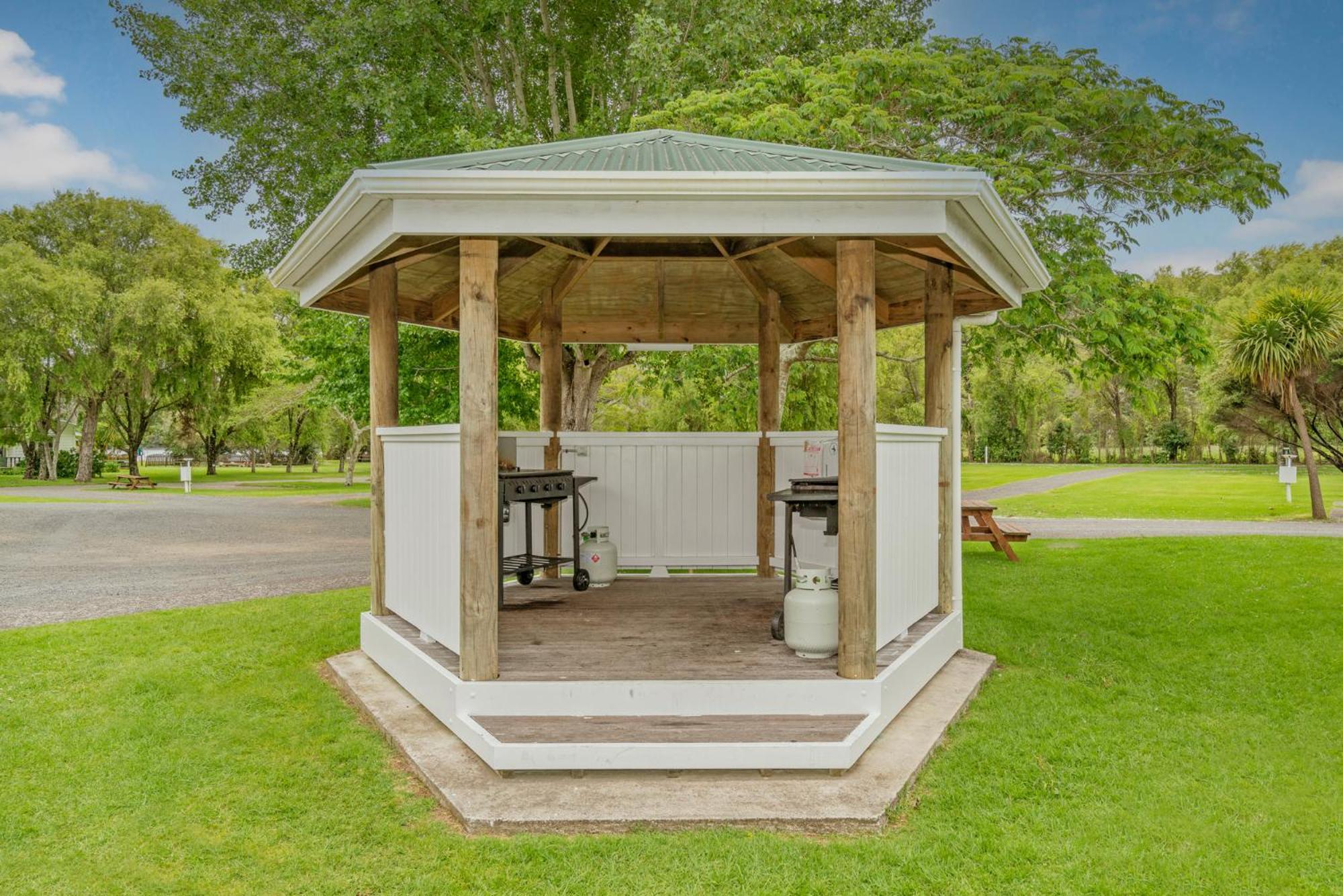 Coromandel Shelly Beach Top 10 Holiday Park Εξωτερικό φωτογραφία
