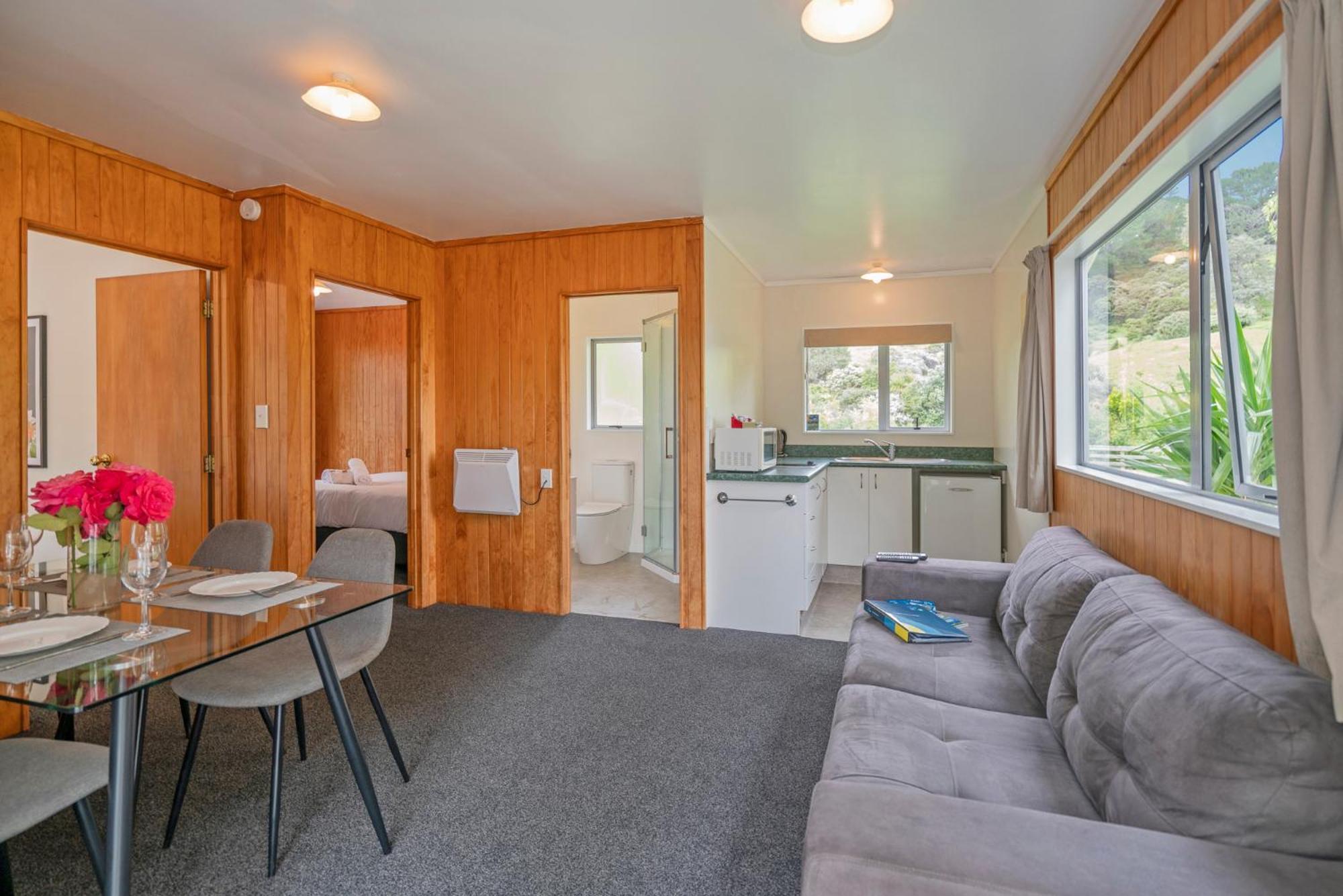 Coromandel Shelly Beach Top 10 Holiday Park Δωμάτιο φωτογραφία