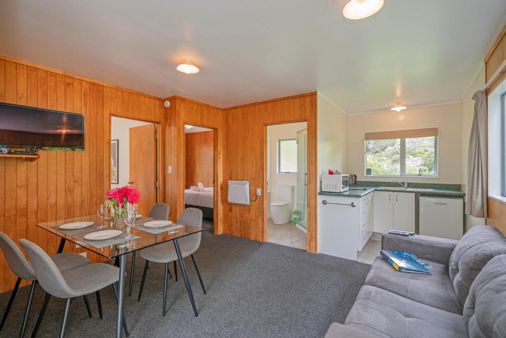 Coromandel Shelly Beach Top 10 Holiday Park Δωμάτιο φωτογραφία