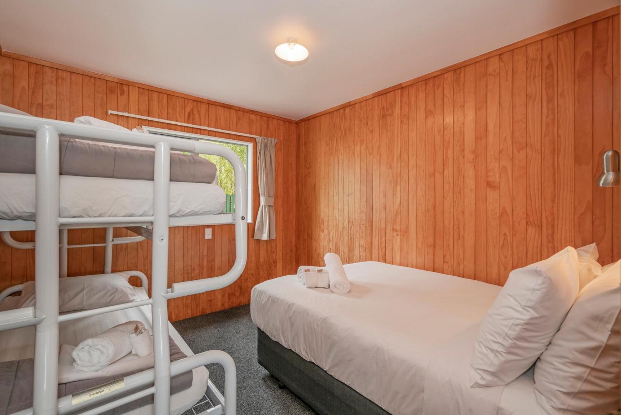 Coromandel Shelly Beach Top 10 Holiday Park Δωμάτιο φωτογραφία