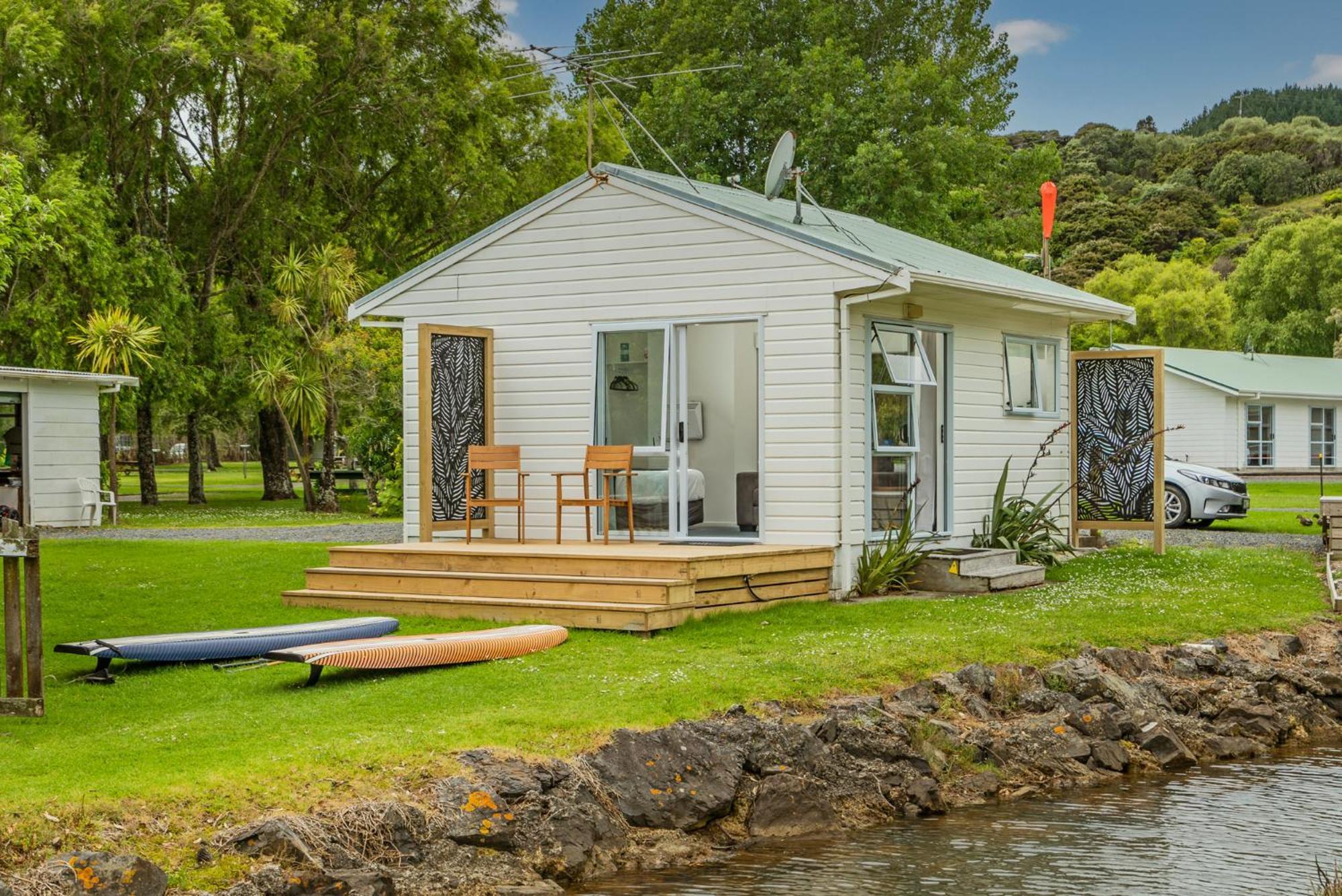 Coromandel Shelly Beach Top 10 Holiday Park Δωμάτιο φωτογραφία